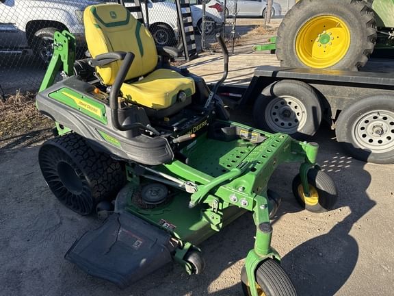2023 John Deere Z930M Equipment Image0