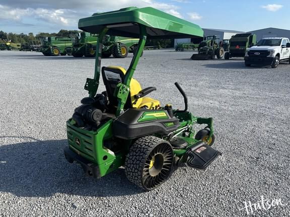 Image of John Deere Z930M equipment image 1