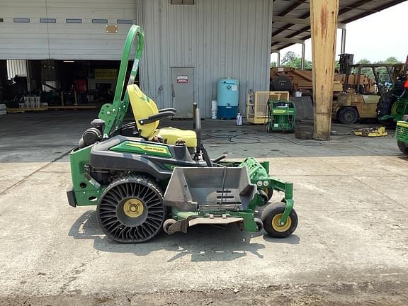 Image of John Deere Z930M equipment image 3