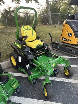 2025 John Deere Z930M Equipment Image0