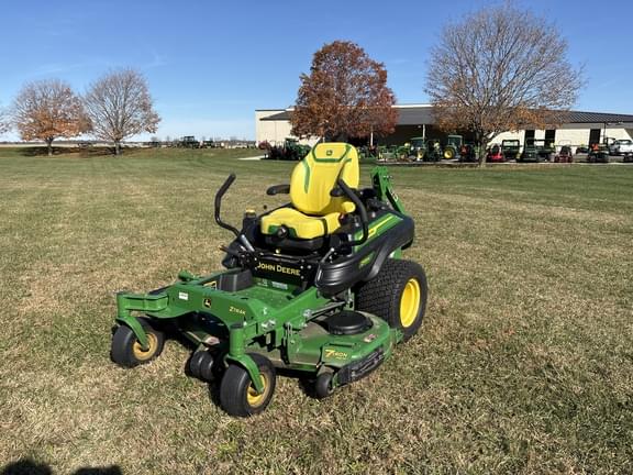 Image of John Deere Z930M equipment image 1