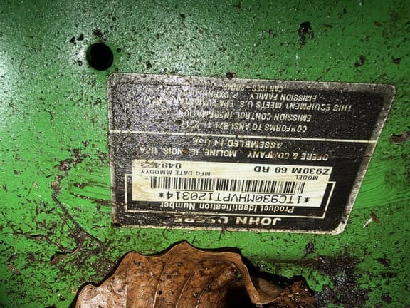 Image of John Deere Z930M equipment image 3