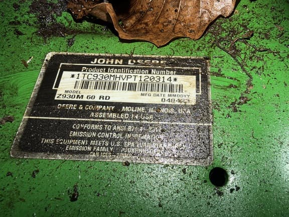 Image of John Deere Z930M equipment image 3