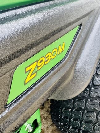 Image of John Deere Z930M equipment image 4