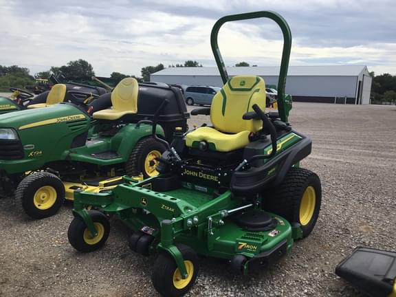 Image of John Deere Z930M equipment image 1