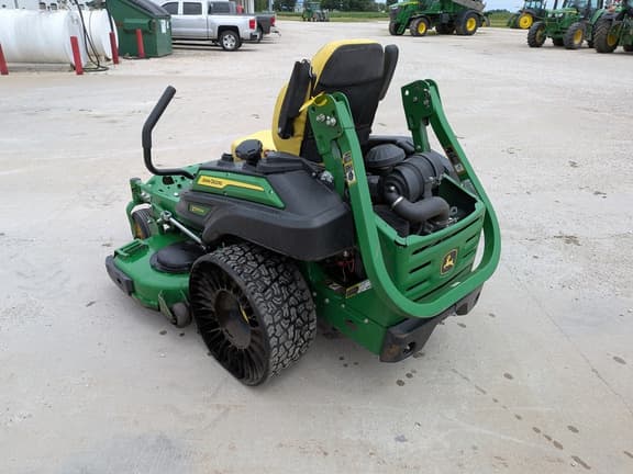 Image of John Deere Z930M equipment image 2