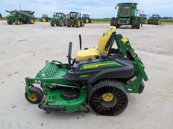 Image of John Deere Z930M equipment image 1