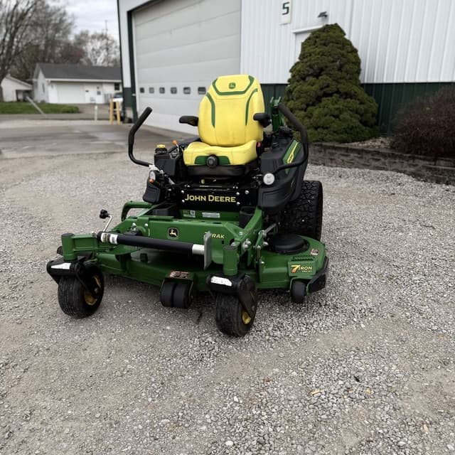 Image of John Deere Z930M equipment image 2