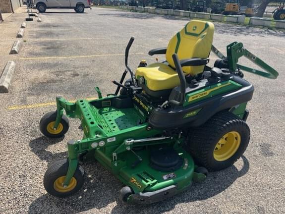 Image of John Deere Z930M equipment image 1