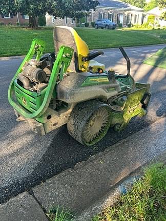 Image of John Deere Z930M equipment image 2