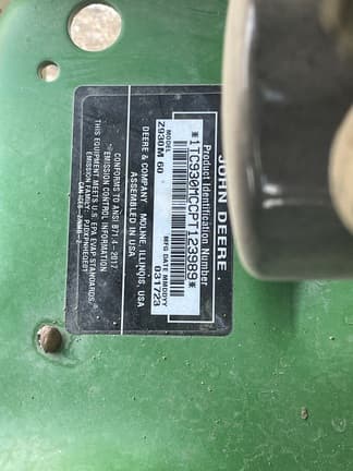 Image of John Deere Z930M equipment image 4