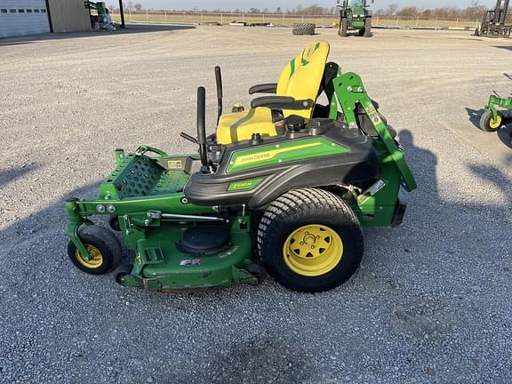 Image of John Deere Z930M equipment image 1