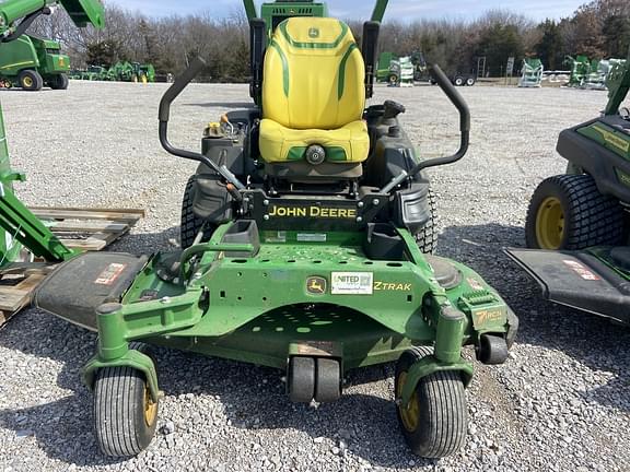 Image of John Deere Z930M equipment image 4