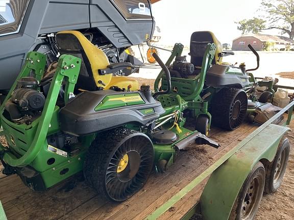 Image of John Deere Z930M equipment image 2