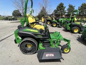 2023 John Deere Z930M Image