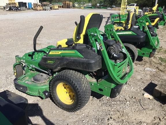 Image of John Deere Z930M equipment image 2