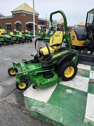 2025 John Deere Z930M Equipment Image0