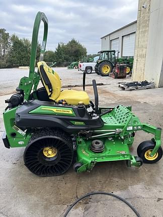 Image of John Deere Z930M equipment image 1