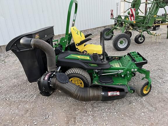 Image of John Deere Z930M equipment image 1