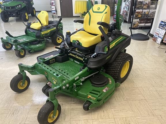 Image of John Deere Z930M equipment image 1