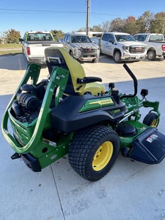 Image of John Deere Z930M equipment image 3
