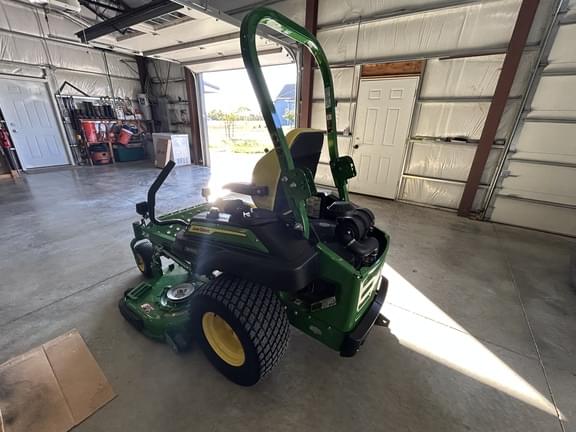 Image of John Deere Z930M equipment image 4