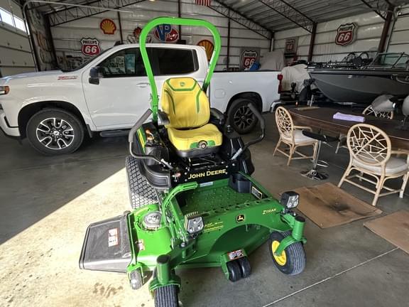 Image of John Deere Z930M equipment image 1