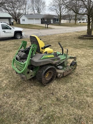 Image of John Deere Z930M equipment image 4