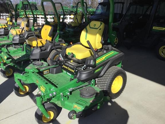 Image of John Deere Z930M equipment image 1