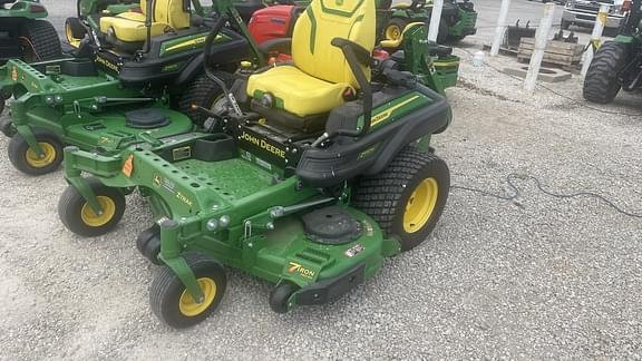 Image of John Deere Z930M equipment image 1