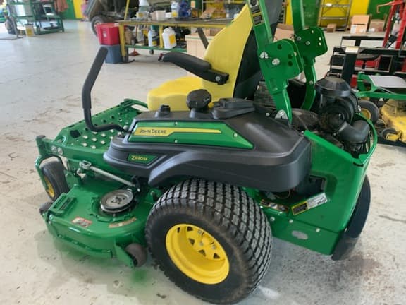 Image of John Deere Z930M equipment image 4
