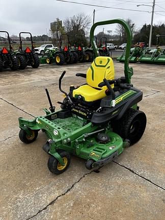 Image of John Deere Z930M equipment image 1