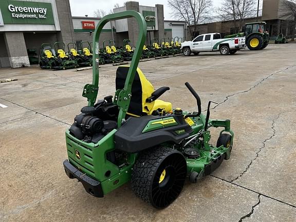 Image of John Deere Z930M equipment image 4