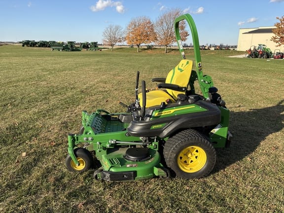 Main image John Deere Z930M