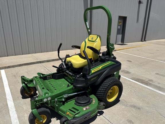 Image of John Deere Z930M equipment image 4