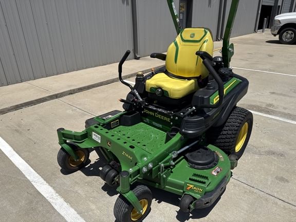2023 John Deere Z930M Equipment Image0