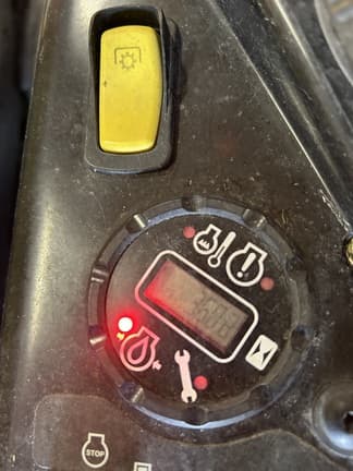 Image of John Deere Z930M equipment image 4