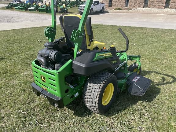 Image of John Deere Z930M equipment image 2