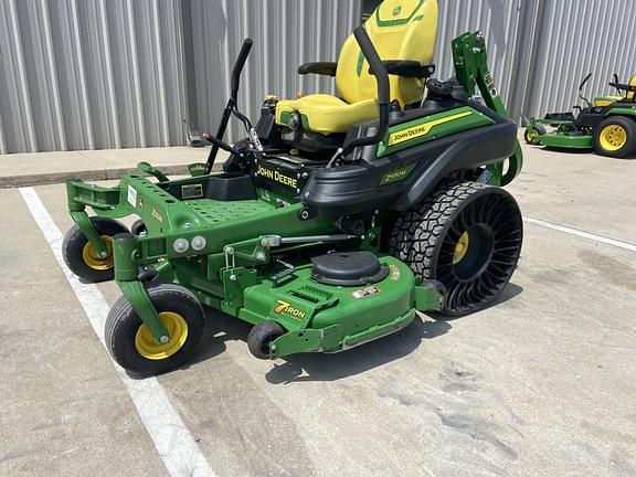 Image of John Deere Z930M equipment image 3