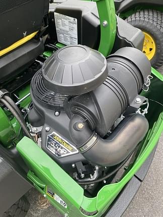 Image of John Deere Z930M equipment image 3