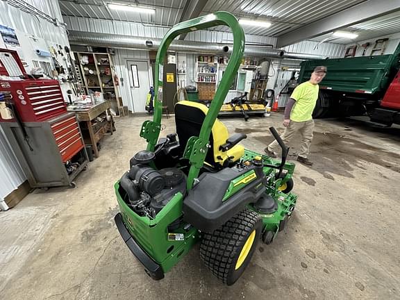 Image of John Deere Z930M equipment image 2