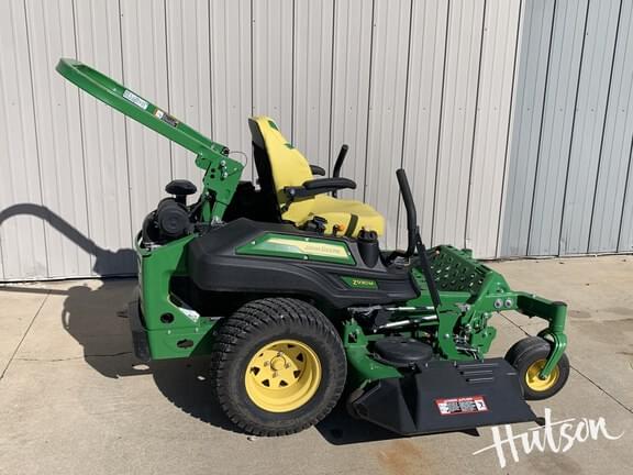 Image of John Deere Z930M equipment image 1