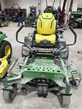 Image of John Deere Z930M equipment image 1