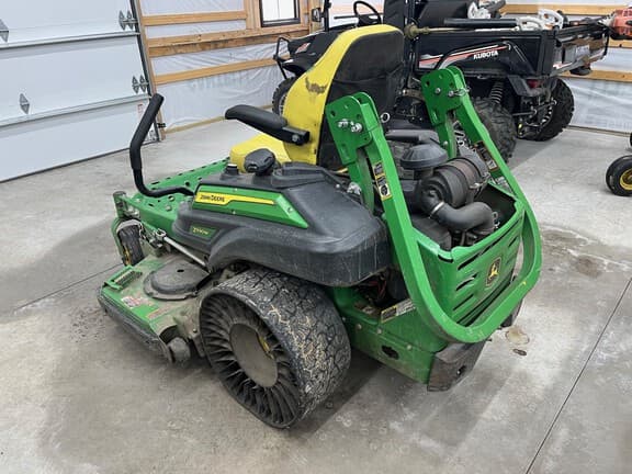 Image of John Deere Z930M equipment image 3