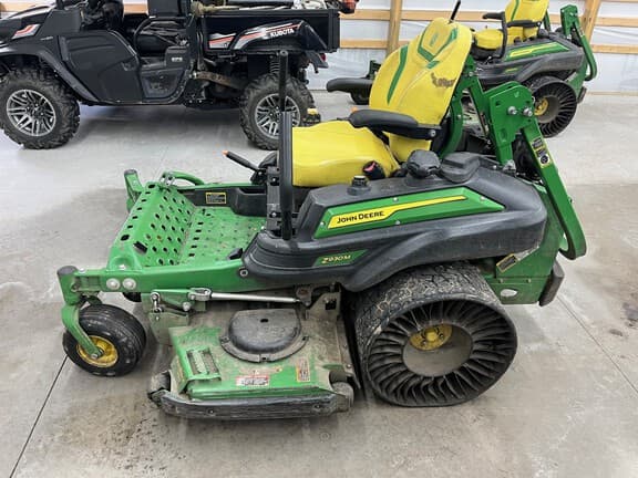 Image of John Deere Z930M equipment image 2