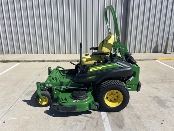 Main image John Deere Z930M