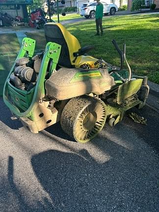 Image of John Deere Z930M equipment image 2