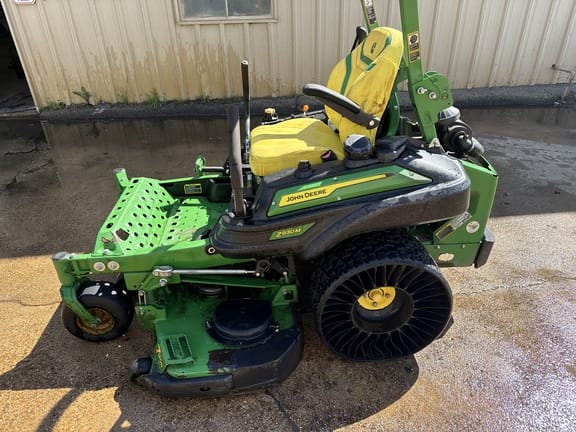 2023 John Deere Z930M Equipment Image0