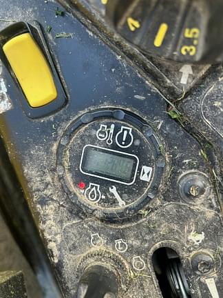 Image of John Deere Z930M equipment image 4