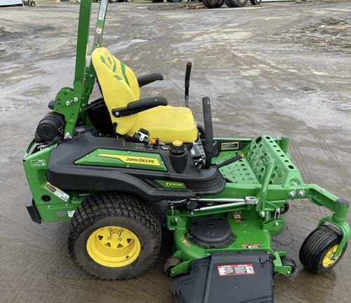 Image of John Deere Z930M equipment image 2